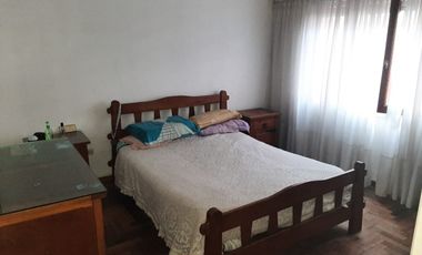 CHALET CON DEPTO - 4 AMBIENTES - ZONA II - MIRAMAR