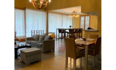 Vendo casa estilo campo en Pinamar Fragata Libertad con vista a la Isla del Golf y piscina