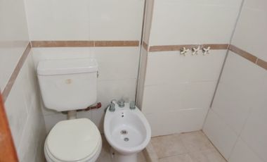 ALQUILER PH 2 AM INTERNO - REMODELADO A NUEVO - EXCELENTE UBICACION