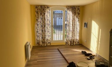 Casa adaptada oficina, 6 despachos. Castelli y Arenales, Reciclada.