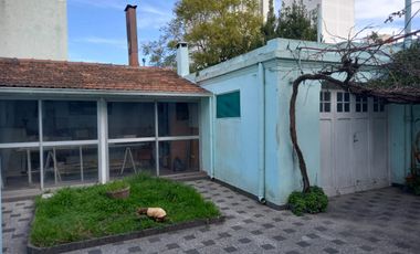 Propiedad en Block en Venta. Rivadavia y Dorrego. Escuchan Oferta de contado!