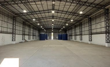 Excelente Galpon en Alquiler