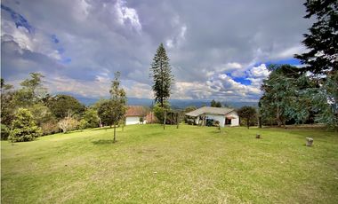 Venta Finca Independiente Increible Vista Santa Elena Medellin