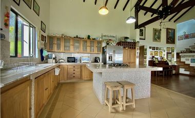 Venta Finca Independiente Increible Vista Santa Elena Medellin