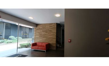 Arriendo apartaestudio con parqueadero y bodega, Chicó Norte