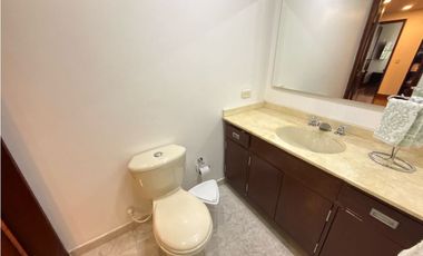 Renta apartamento en el Nogal amoblado