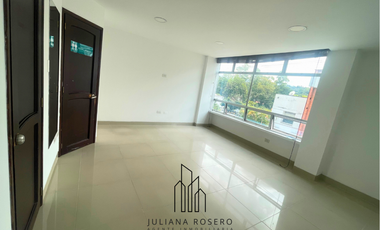 VENTA DE CONSULTORIO ESQUINERO - CENTRO DE ESPECIALISTAS CIUDAD BLANCA