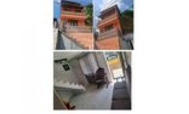 CASA UNIFAMILIAR TRES NIVELES, LA ESTRELLA CAMPO ALEGRE