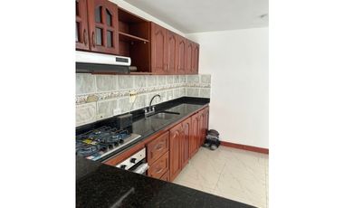 SE ARRIENDA HERMOSA CASA CAMPESTRE ITAGUI SURAMERICA