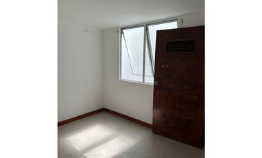 SE ARRIENDA HERMOSA CASA CAMPESTRE ITAGUI SURAMERICA