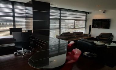 Oficina Amoblada en Arriendo – Chicó