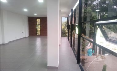 Edificio en Renta en Guayabal, sector Cristo Rey