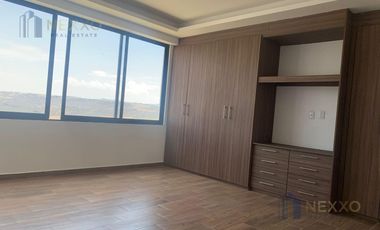 Pent-house En Venta Cañadas Del Lago Con Hermosas Vistas A La Cañada