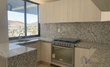 Pent-house En Venta Cañadas Del Lago Con Hermosas Vistas A La Cañada