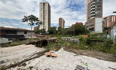 Lote Comercial Con Uso Hotelero en Lalinde Proyecto de 90 Habitaciones
