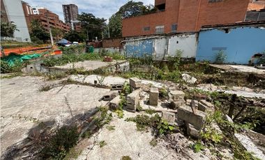 Lote Comercial Con Uso Hotelero en Lalinde Proyecto de 90 Habitaciones