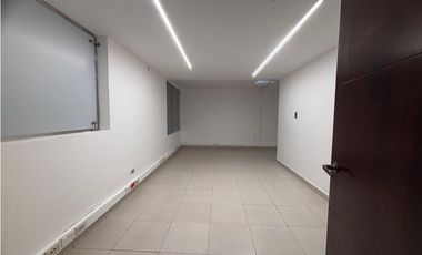 SE ARRIENDA OFICINA EN BOGOTA