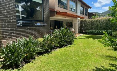 Venta de Casa en Unidad Cerrada Cerca Zona Urbana del Retiro