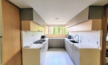 Venta apartamento en Medellín, Poblado – Castropol REMODELADO