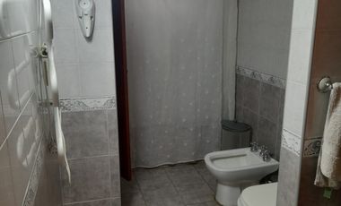 Casa 5 ambientes en sierras de los padres con piscina