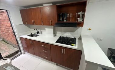 APARTAMENTO LAURELES ALMERIA CERCA A LA UNIVERSIDAD ADVENTIST