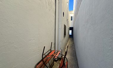 Se Vende Casa cinco ambientes, con cochera, Apto Credito Hipotecario!!