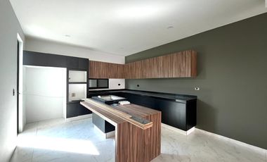 VENTA CASA EN RESIDENCIAL TAHONA AL PONIENTE DE LA CIUDAD GA