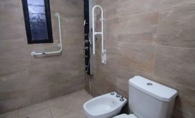 CASA CON PILETA EN BARRIO CON SEGURIDAD, VILLA ESQUIU!!!!