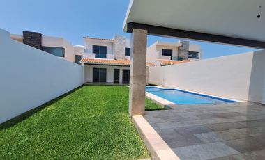 CASA RESIDENCIAL EN XOCHITEPEC