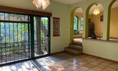 Casa en Fraccionamiento Jardines de Acapatzingo