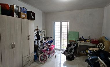 Casa en San San Benito, 3 dormitorios, espacio verde