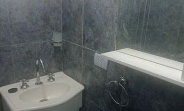 Alquiler Departamento de 2 Ambientes. Isidro Casanova.