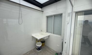 Apartamento dúplex en venta Floridablanca – Conjunto Vista Azul, 3 habitaciones, 194 m², MLS 15611.