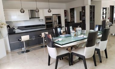 Casa en venta - Conjunto Oasis, Piedecuesta, 4 hab, 5 baños, 770m²  ml15117