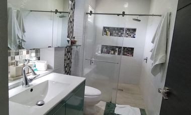 Casa en venta - Conjunto Oasis, Piedecuesta, 4 hab, 5 baños, 770m²  ml15117