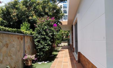 Casa en venta - Conjunto Oasis, Piedecuesta, 4 hab, 5 baños, 770m²  ml15117