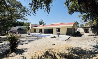 Casa en Fraccionamiento Real de Tezoyuca