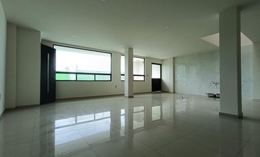 Casa en venta con tres recamaras, roof garden y alberca en Ocotlán, Tlaxcala