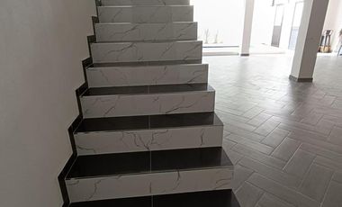 Casa en venta con tres recamaras, roof garden y alberca en Ocotlán, Tlaxcala