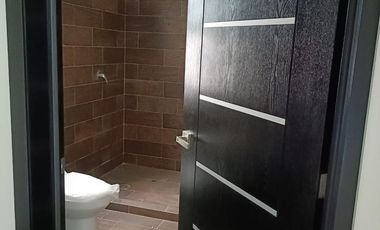 Casa en venta con tres recamaras, roof garden y alberca en Ocotlán, Tlaxcala