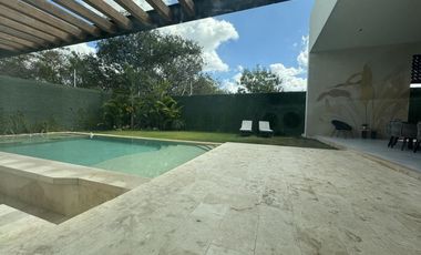 Casa en venta dentro de la ciudad en Mérida