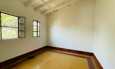 CASA EN  VENTA LOMAS DE MIRAVAL