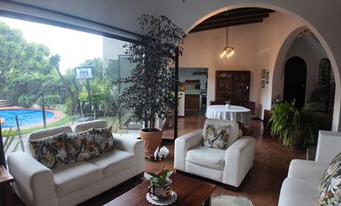 Casa en Pueblo Santa María Ahuacatitlán