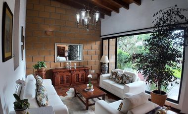 Casa en Pueblo Santa María Ahuacatitlán