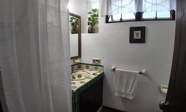 Casa en Pueblo Santa María Ahuacatitlán