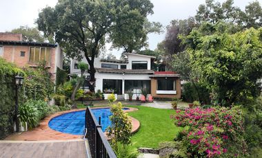 Casa en Pueblo Santa María Ahuacatitlán