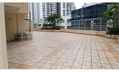 Amplio apartamento en P.H. Sol Marina / FHC