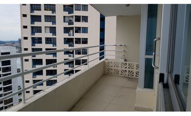 Amplio apartamento en P.H. Sol Marina / FHC