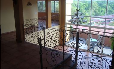 Se Vende Casa en Villa de Las Fuentes