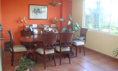 Se Vende Casa en Villa de Las Fuentes